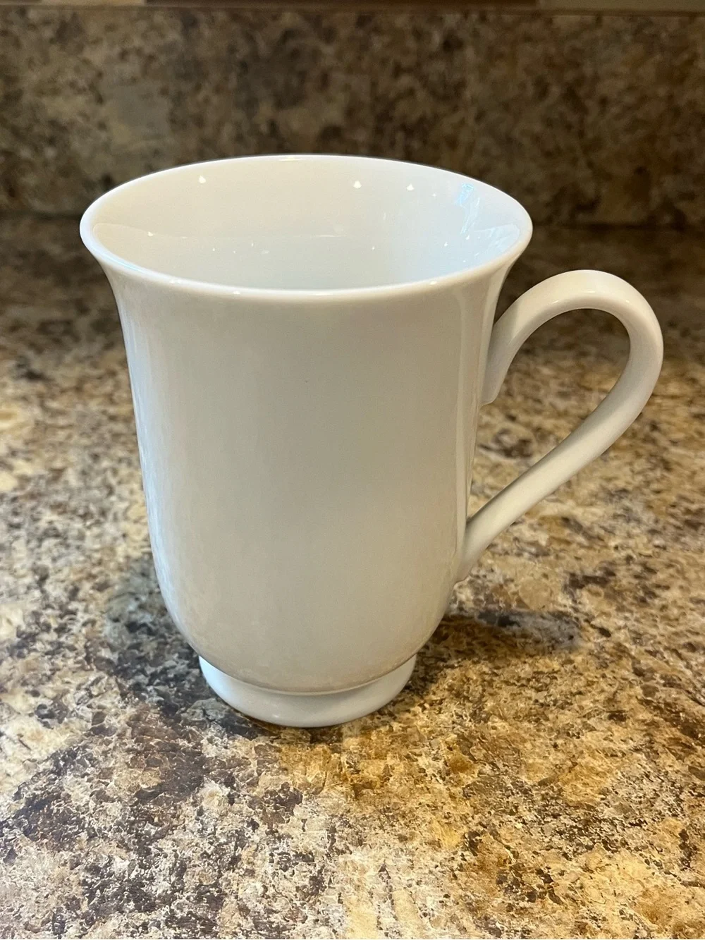 Pottery Barn Classic White Porcelain Coffee Mug - Elegant Everyday Cup